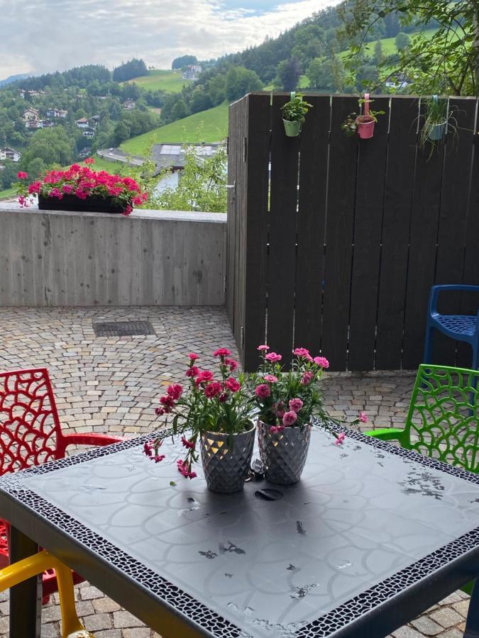 Casa Sciliar Centro Paese Pink Leilighet Fiè Eksteriør bilde
